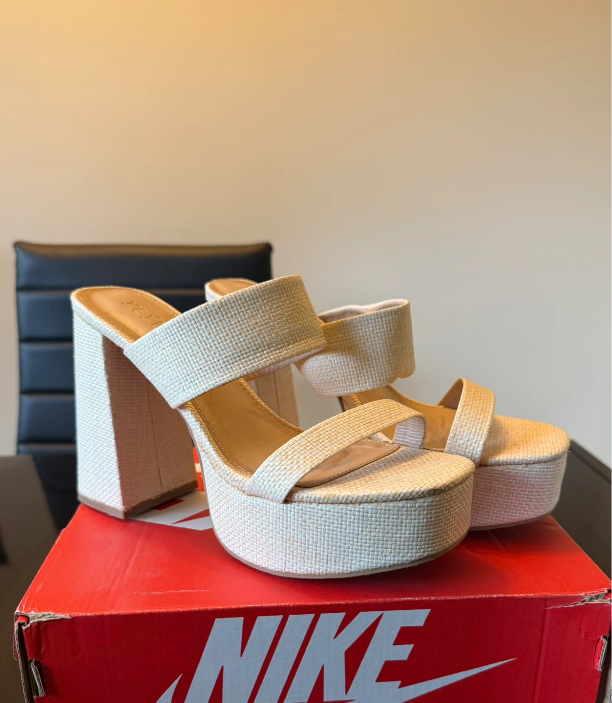 Womens shoes - photo 2