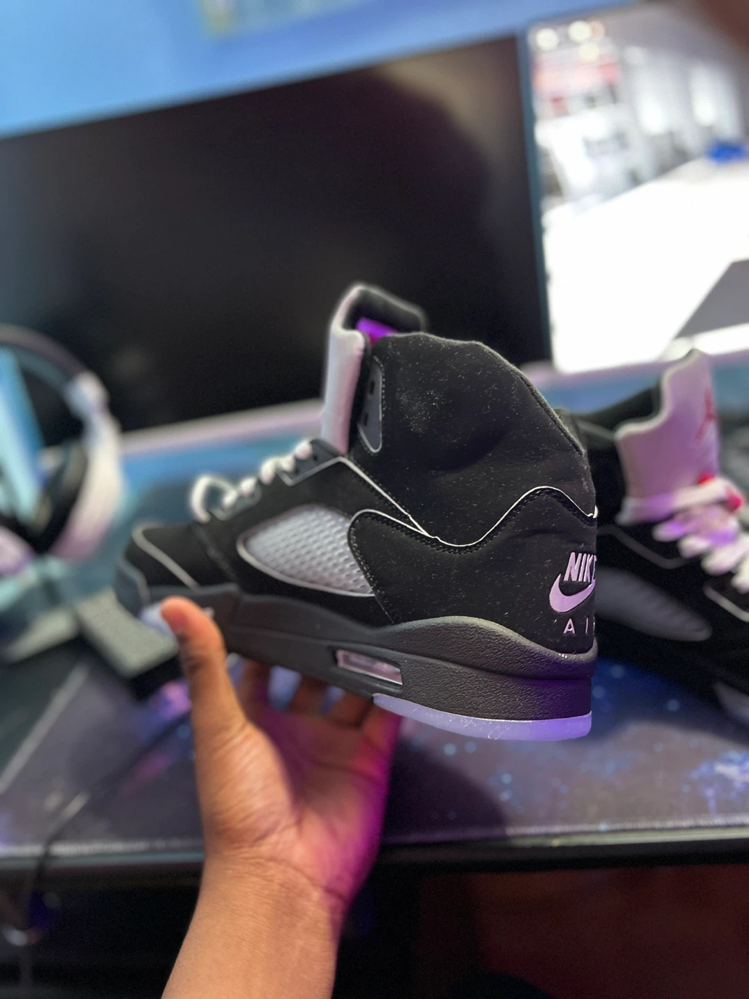Air Jordan Black Metallic Reimagined 5’s - photo 3