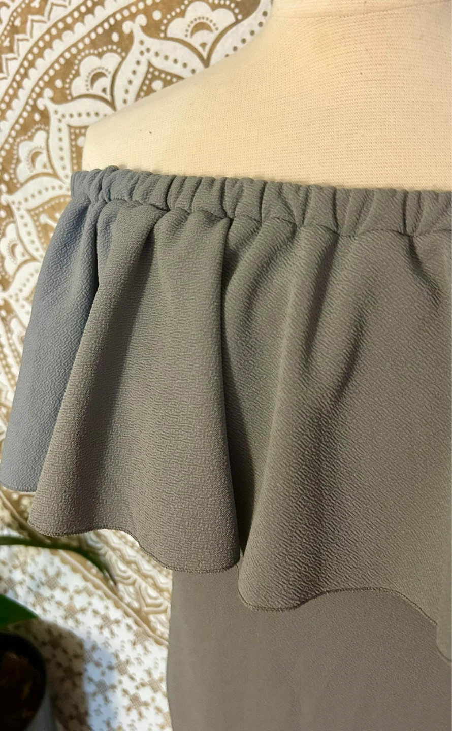 LuLaRoe Off-the-Shoulder Dress Size L - photo 3