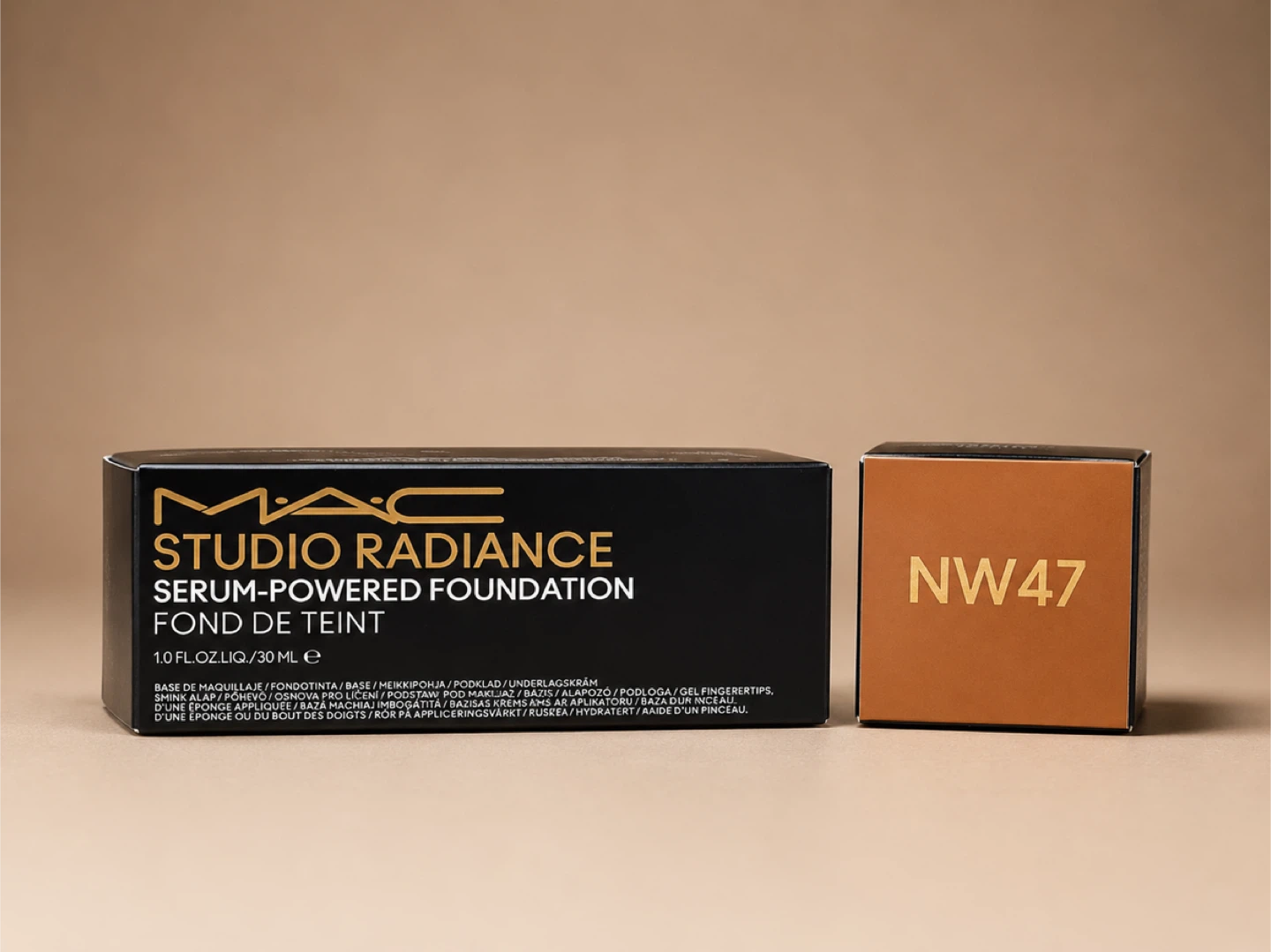 MAC Studio Radiance Serum-Powered Foundation NW47
