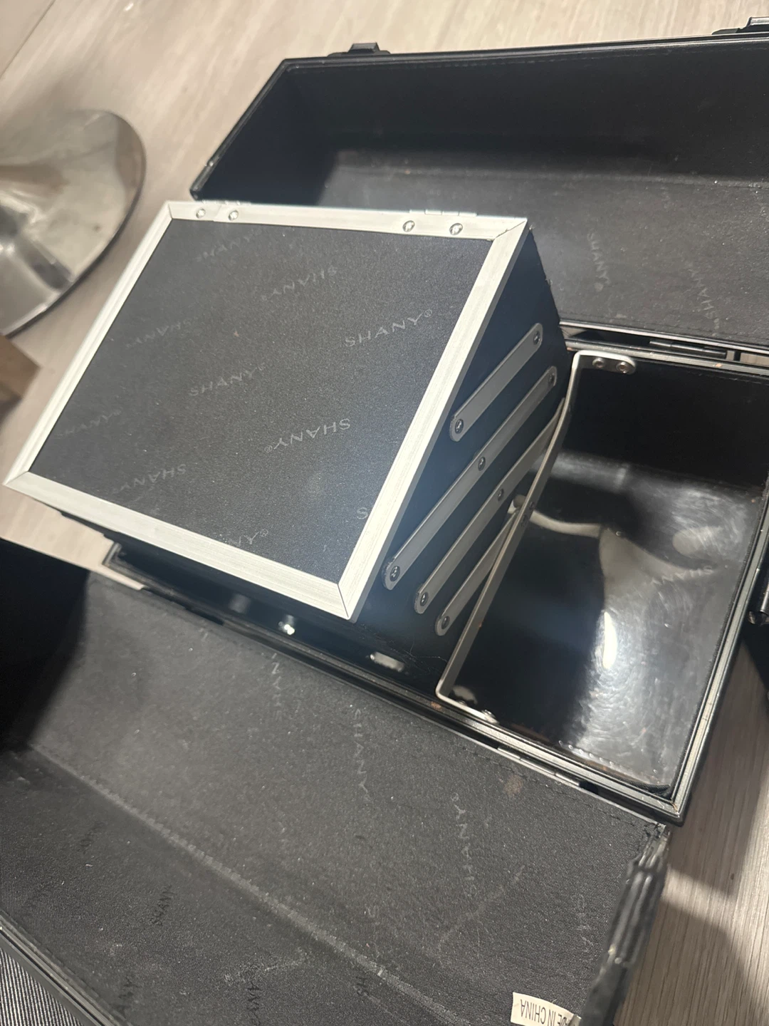 Shany Black Makeup Train Case - photo 4