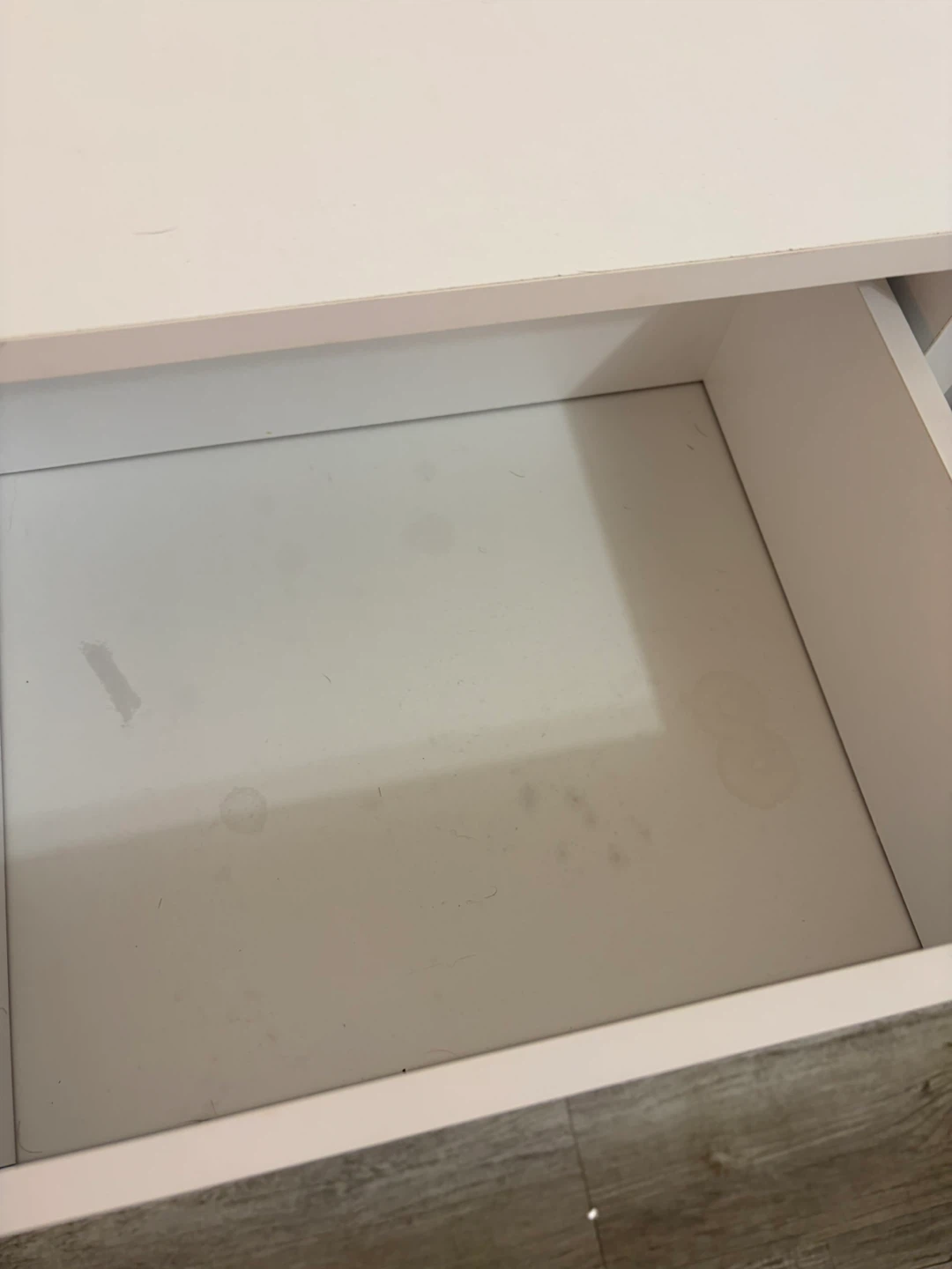 White 3-Drawer Bedside Table / nightstand - photo 5