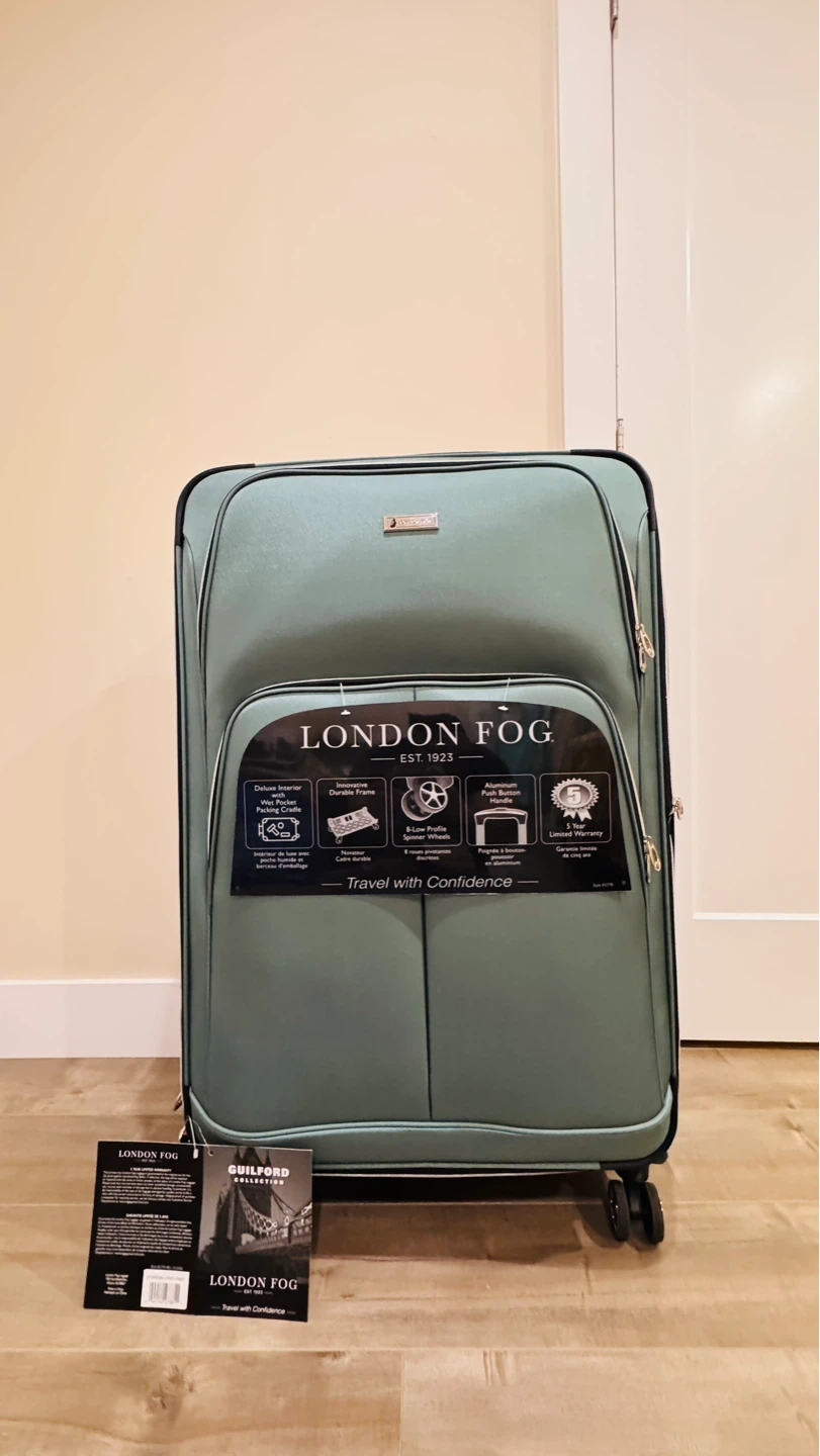 London Fog Guildford Collection 26" Expandable Spinner Luggage