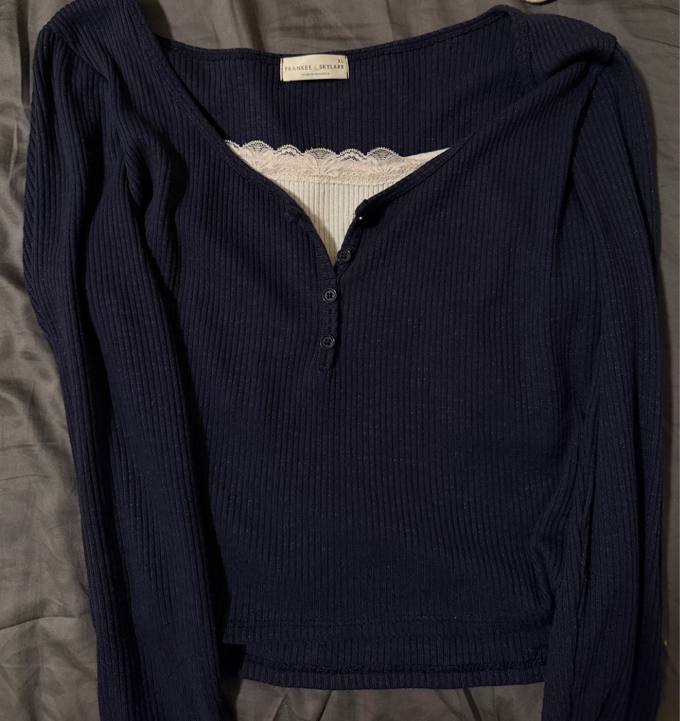 Navy Ribbed Lace Trim Henley XL