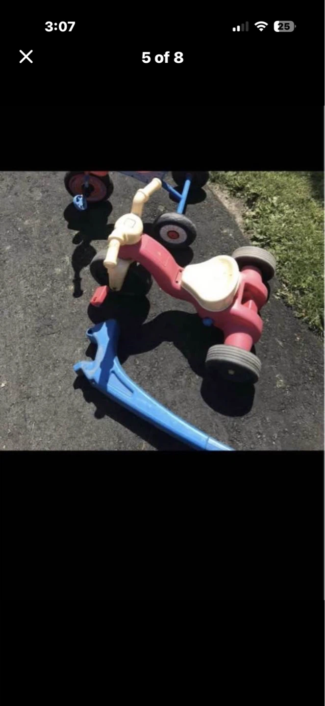 Tricycle with Removable Handle Push Bar - photo 5