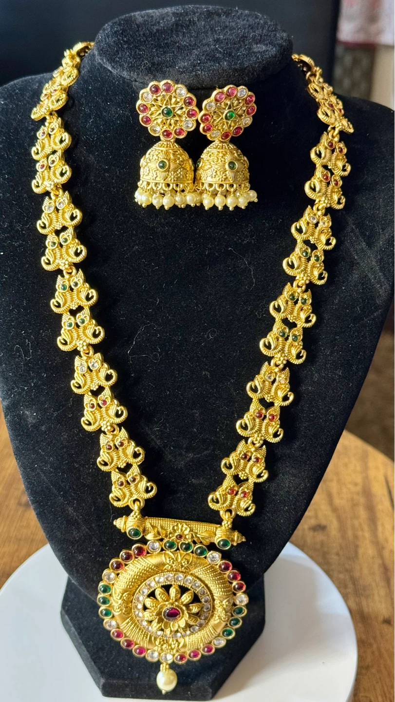 Gold-tone Indian Necklace and Earring Set - photo 4