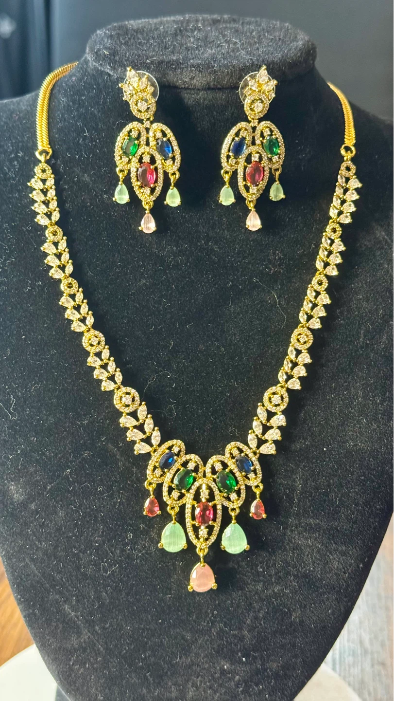 Gold/multi coloured AD set