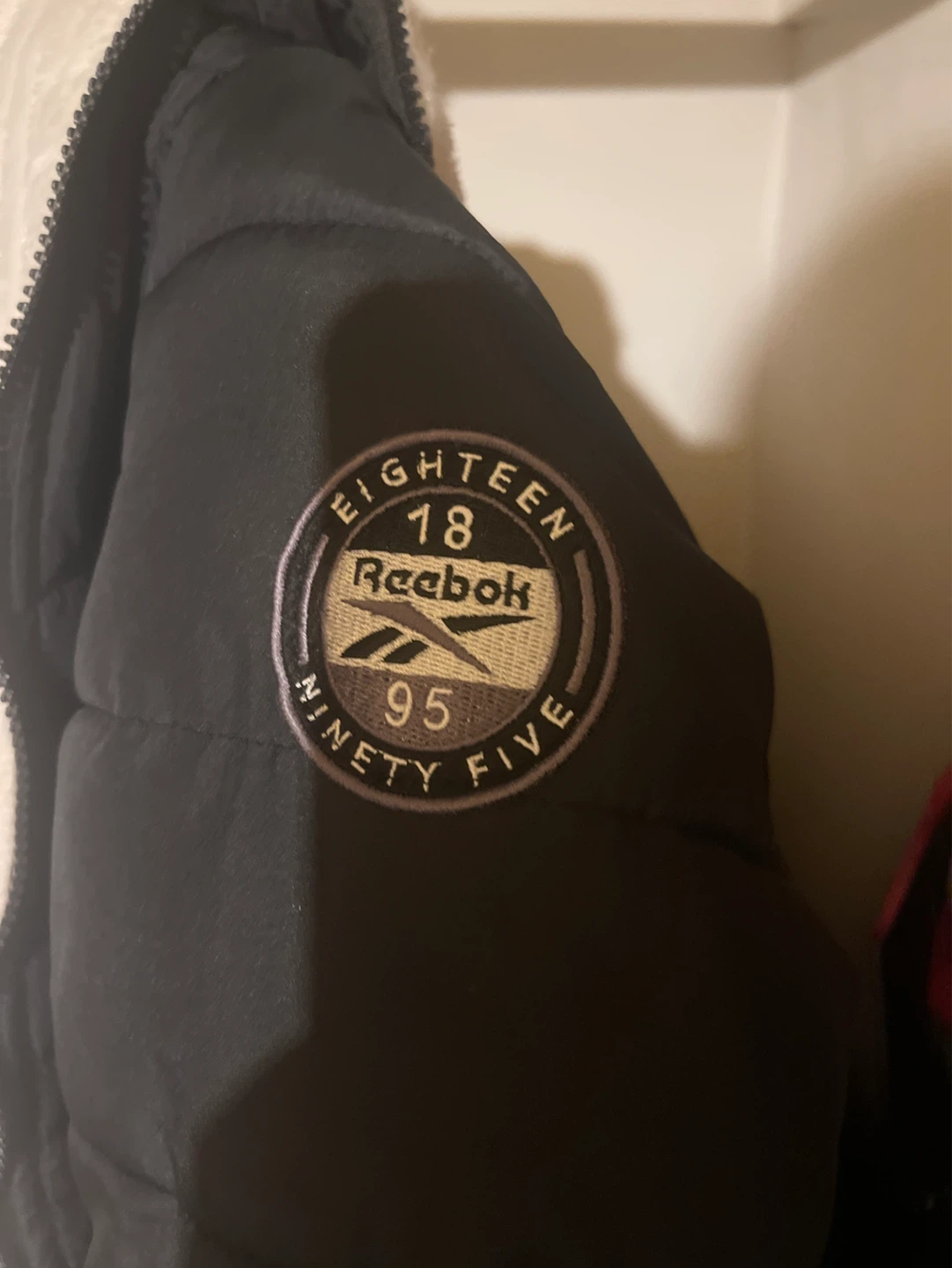 Reebok and uniqulo Puffer Jacket - photo 3
