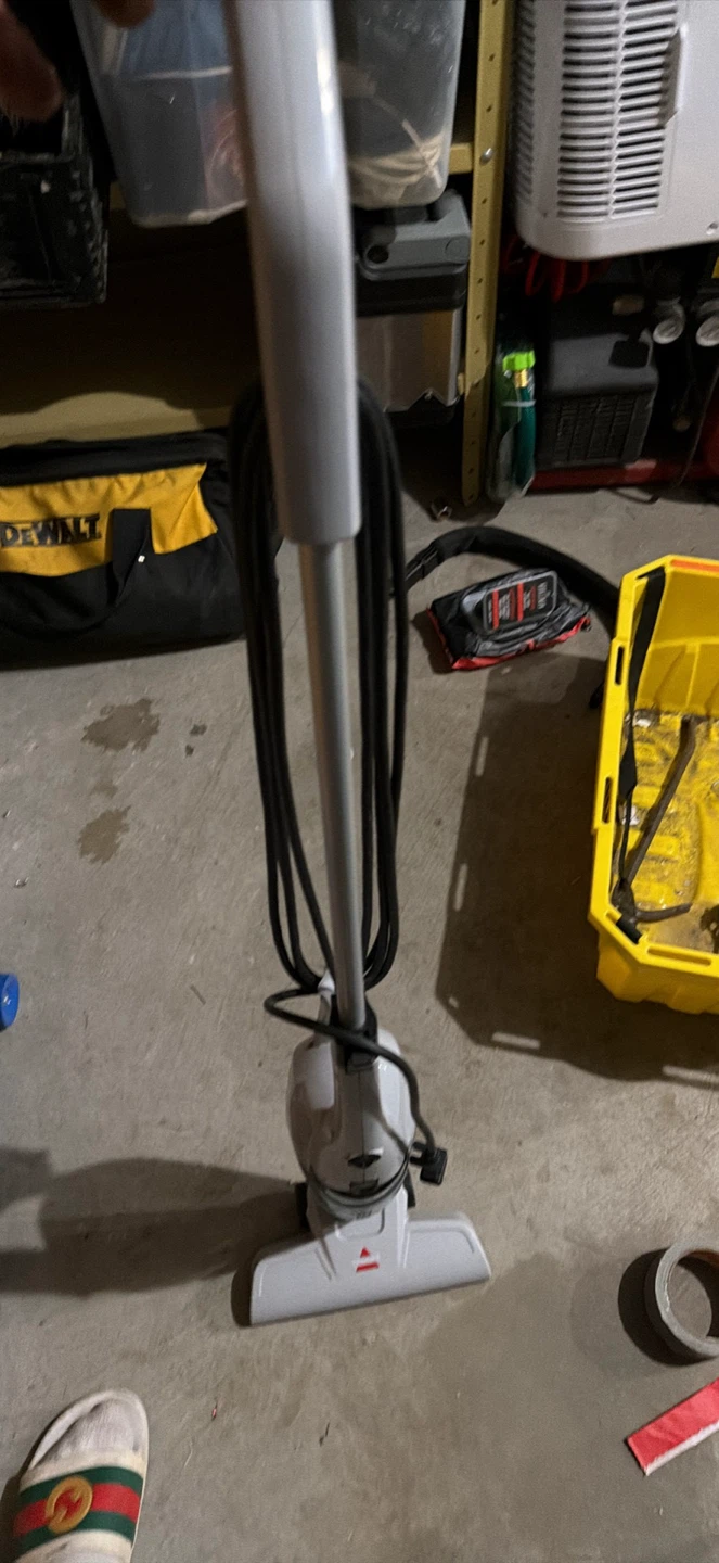 Bissell Vacuum Cleaner