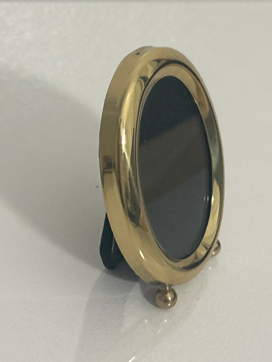 Vintage Oval Photo Frame - Brass Tone - photo 3