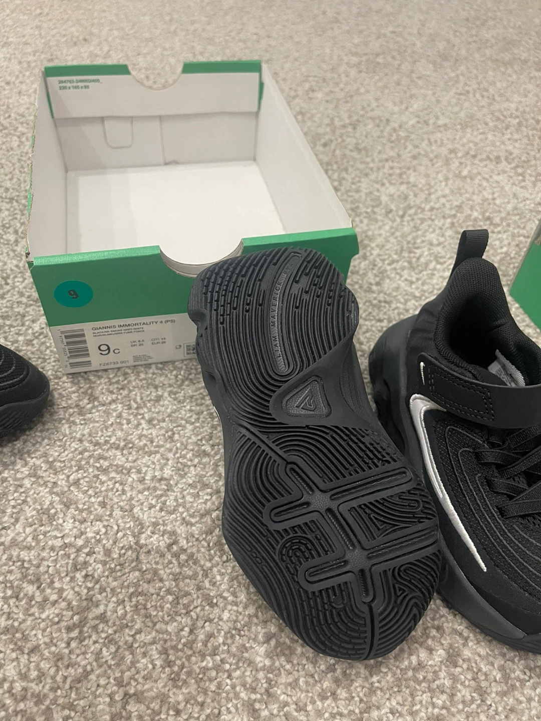 Nike Black Kids Shoes - photo 2