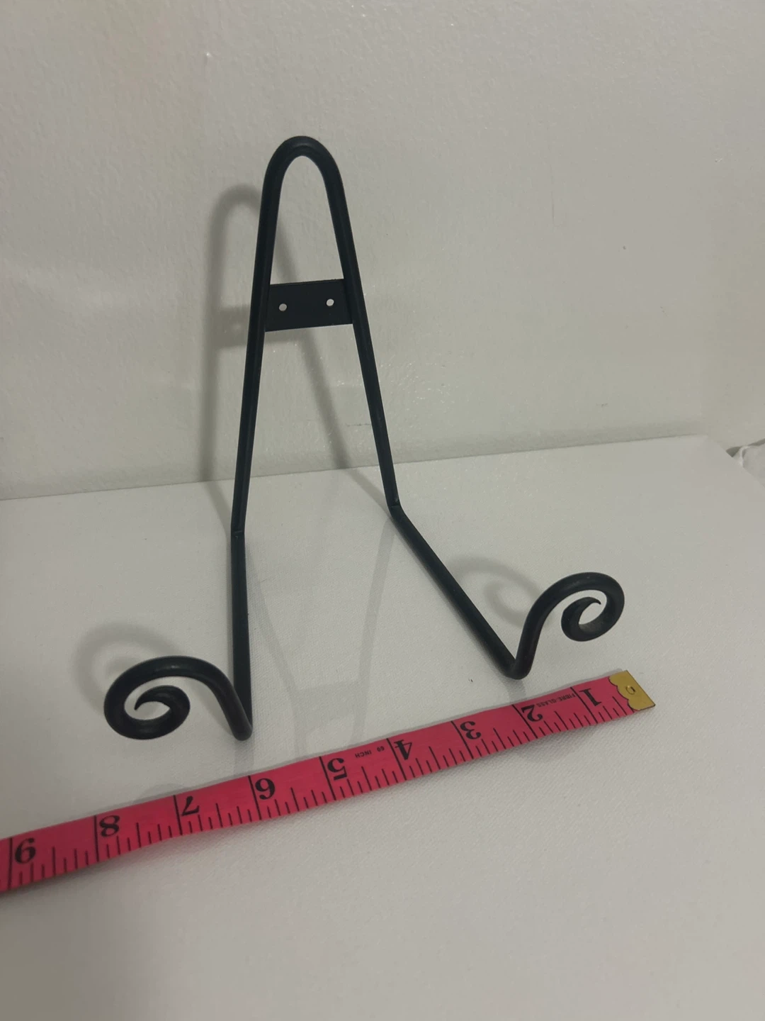 Black Metal Display Easel Stand