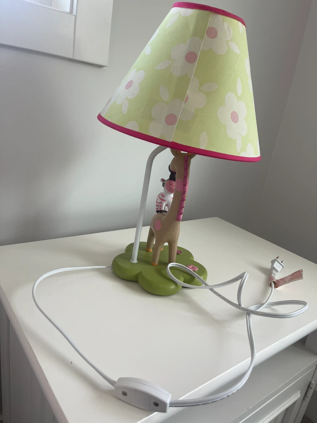 Kids Giraffe & Zebra Themed Table Lamp - photo 2