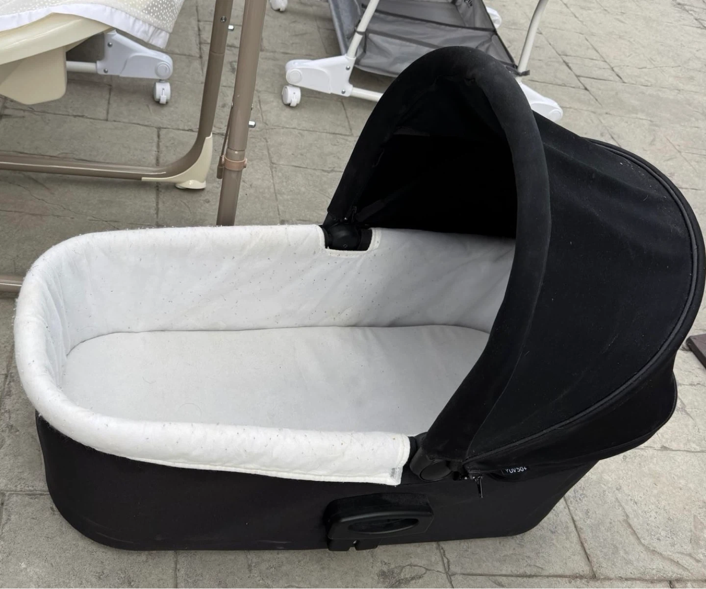 Baby Jogger Bassinet