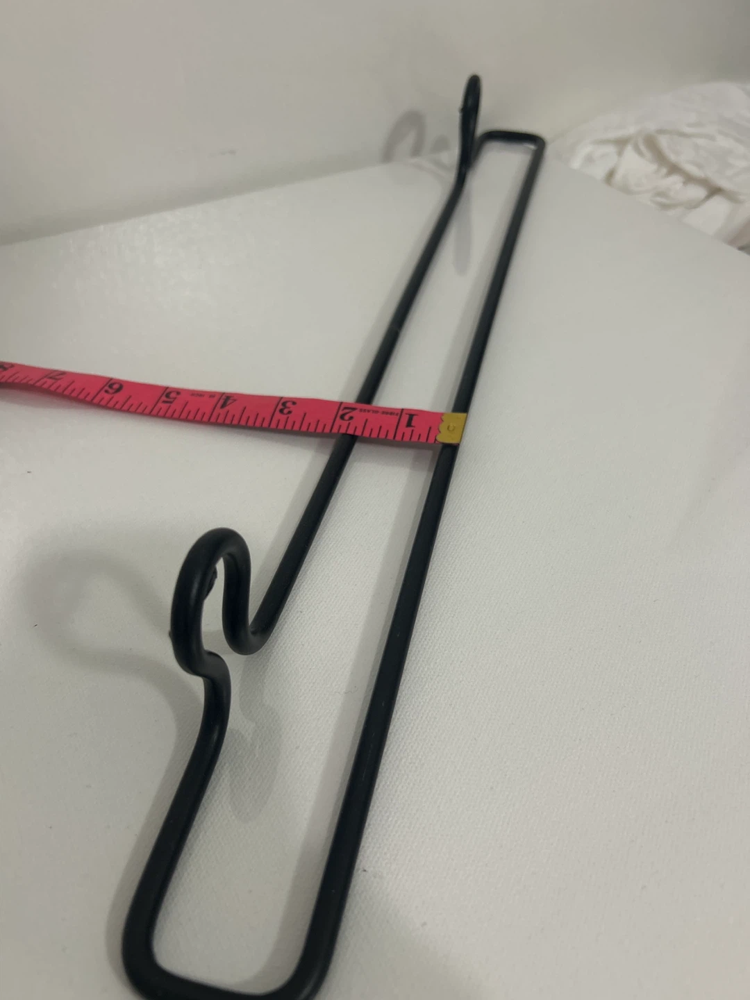 Black Metal shelf Hanger - photo 3