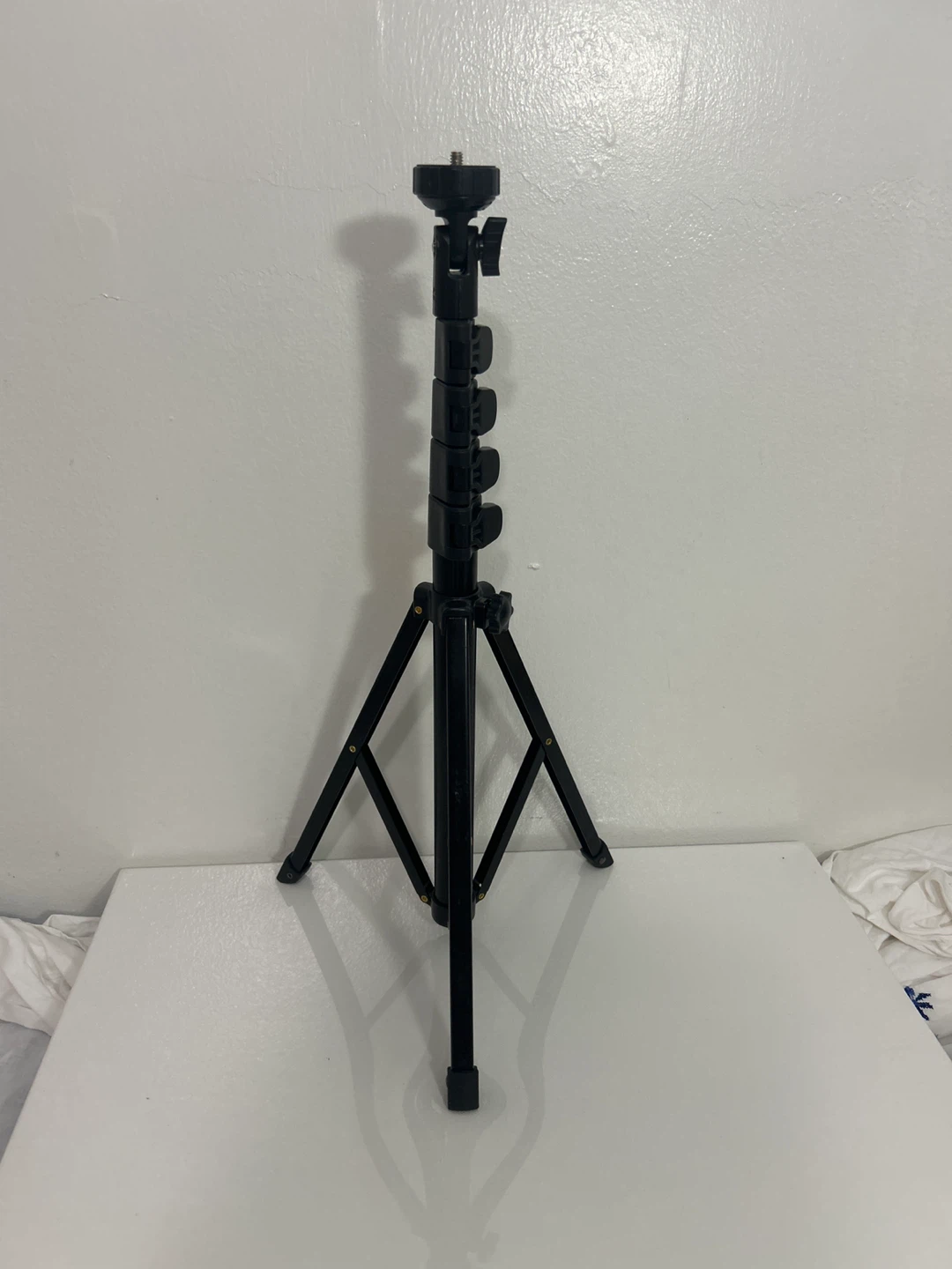 Black Portable Tripod Stand