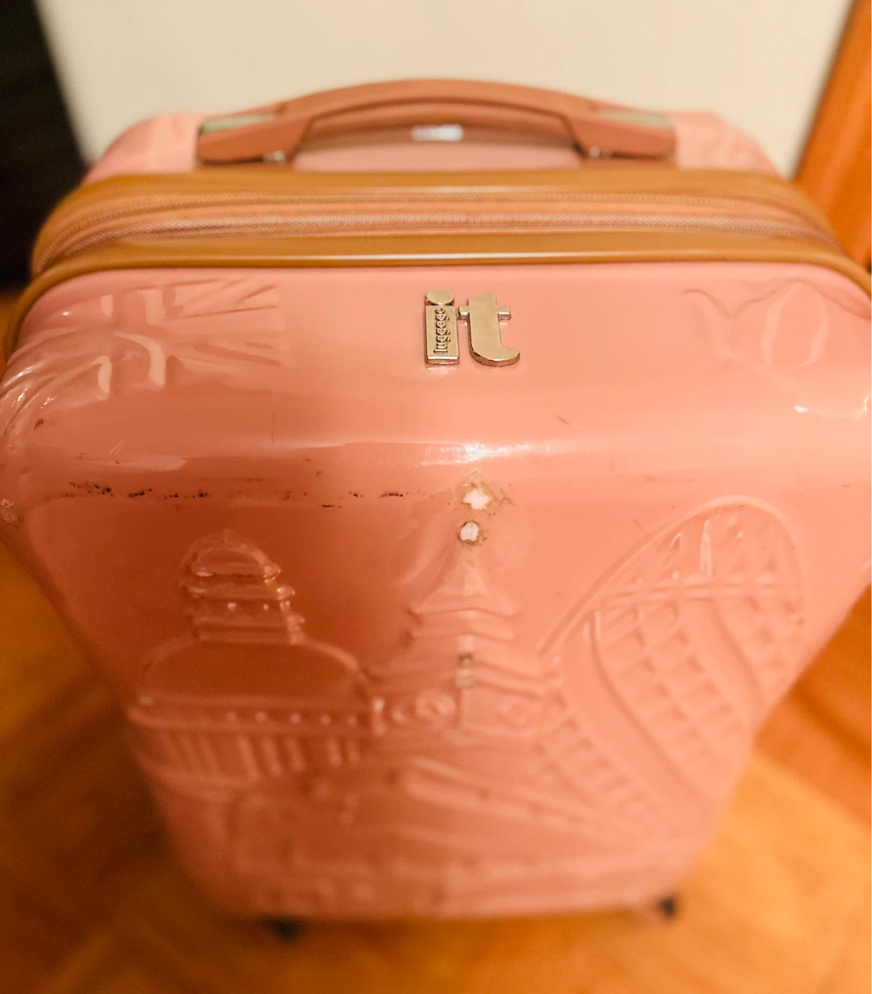 IT Luggage Pink London Themed Carry-On Suitcase - photo 2