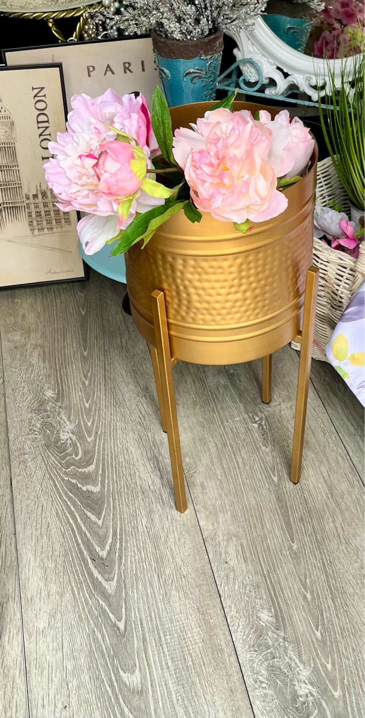 GOLD PLANT STAND