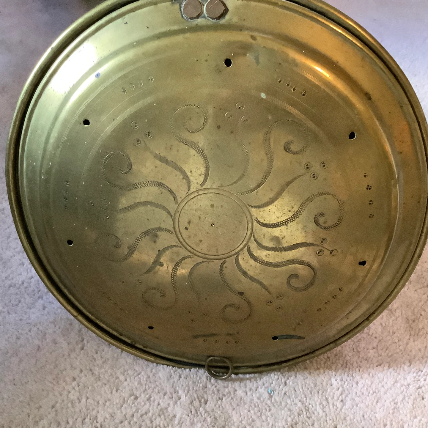 Ant Brass & Turned Wd Handled Bed Warmer Embossed Etchings 🐞 - photo 2