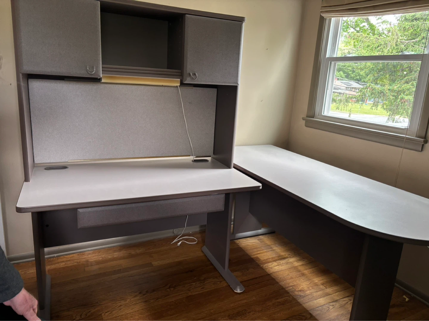 Gray L-Shaped Office Desk with Hutch