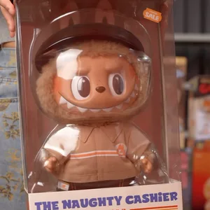 ✨ LABUBU “Naughty Cashier” – Brand New & Sealed ✨