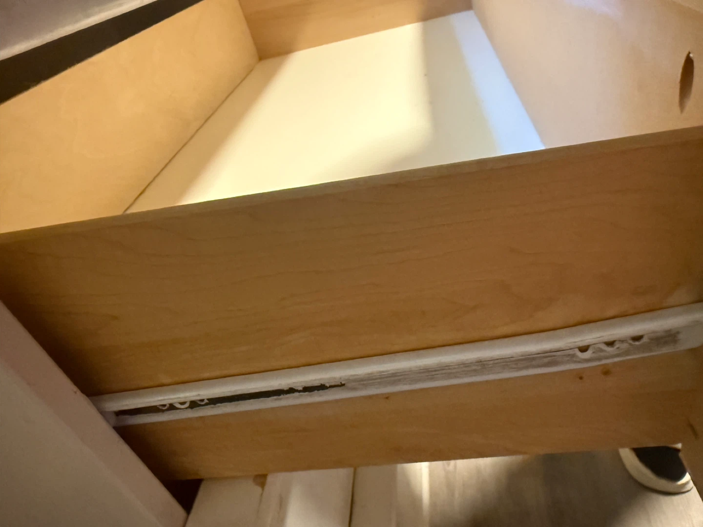 White 3-Drawer Dresser - photo 2