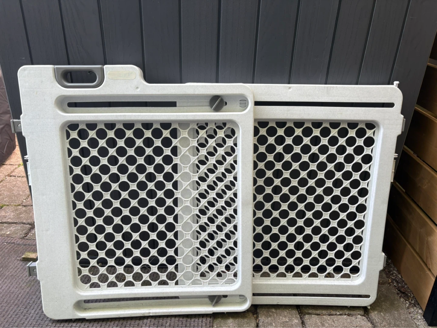 Expandable Baby Gate