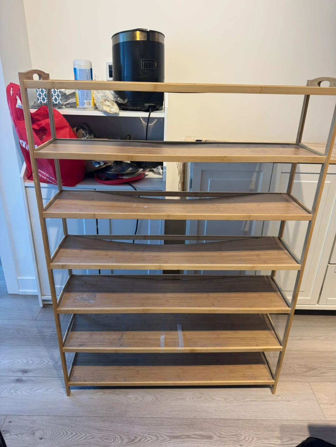 Shoe rack