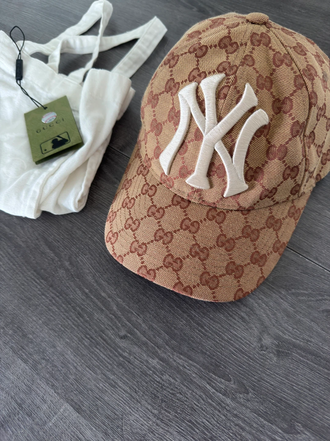 Gucci NY Yankees Logo Baseball Cap Hat - Rare - photo 2