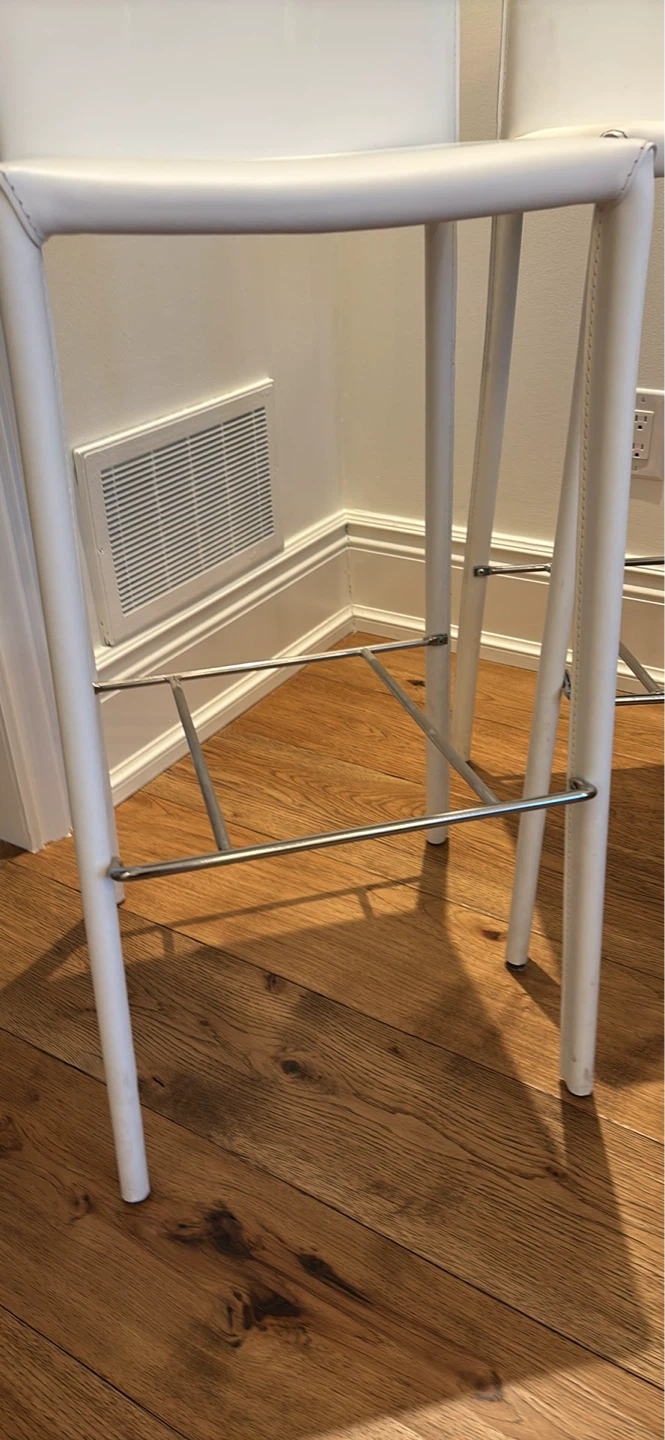 NEW BAR STOOLS 8 AVAILABLE - photo 5