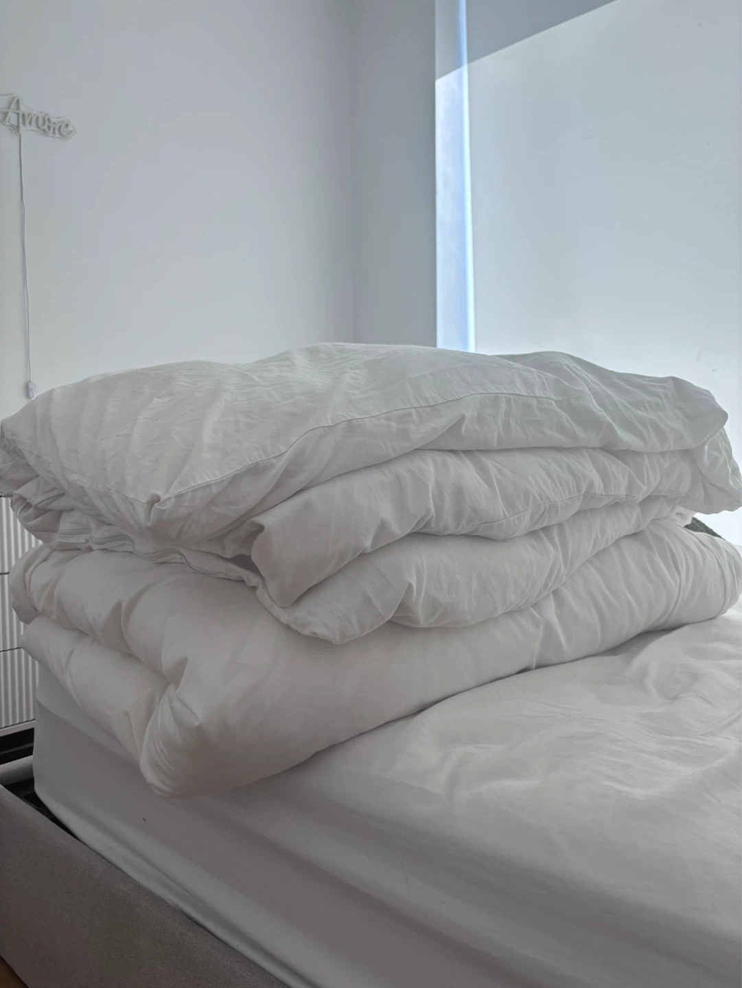 All Season Feather and Down Comforter Twin Size