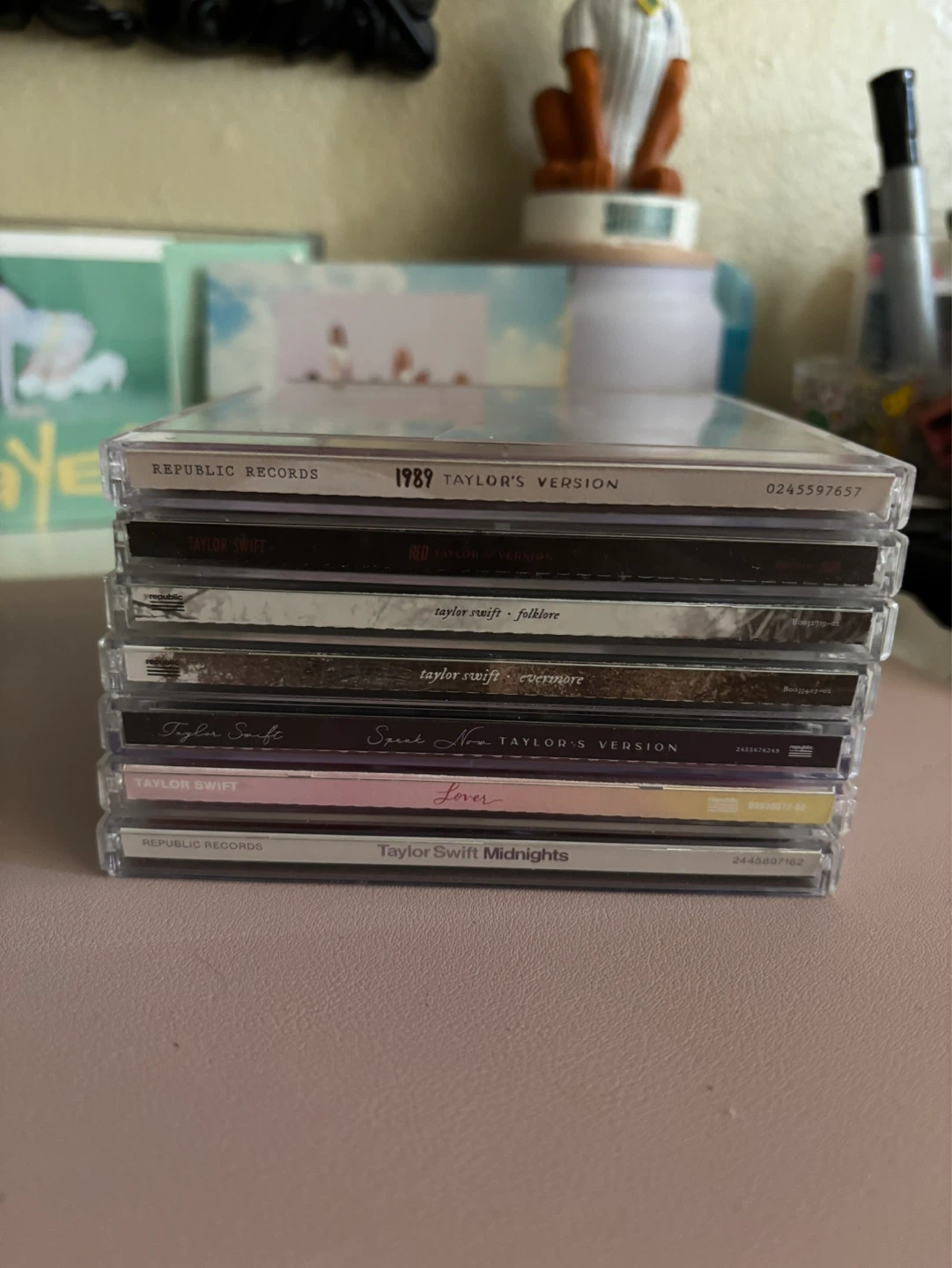 Taylor Swift CD Bundle (Folklore, Evermore, 1989 T.V. & More)