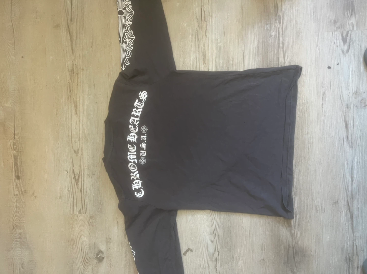 Chrome heart long sleeve - photo 3