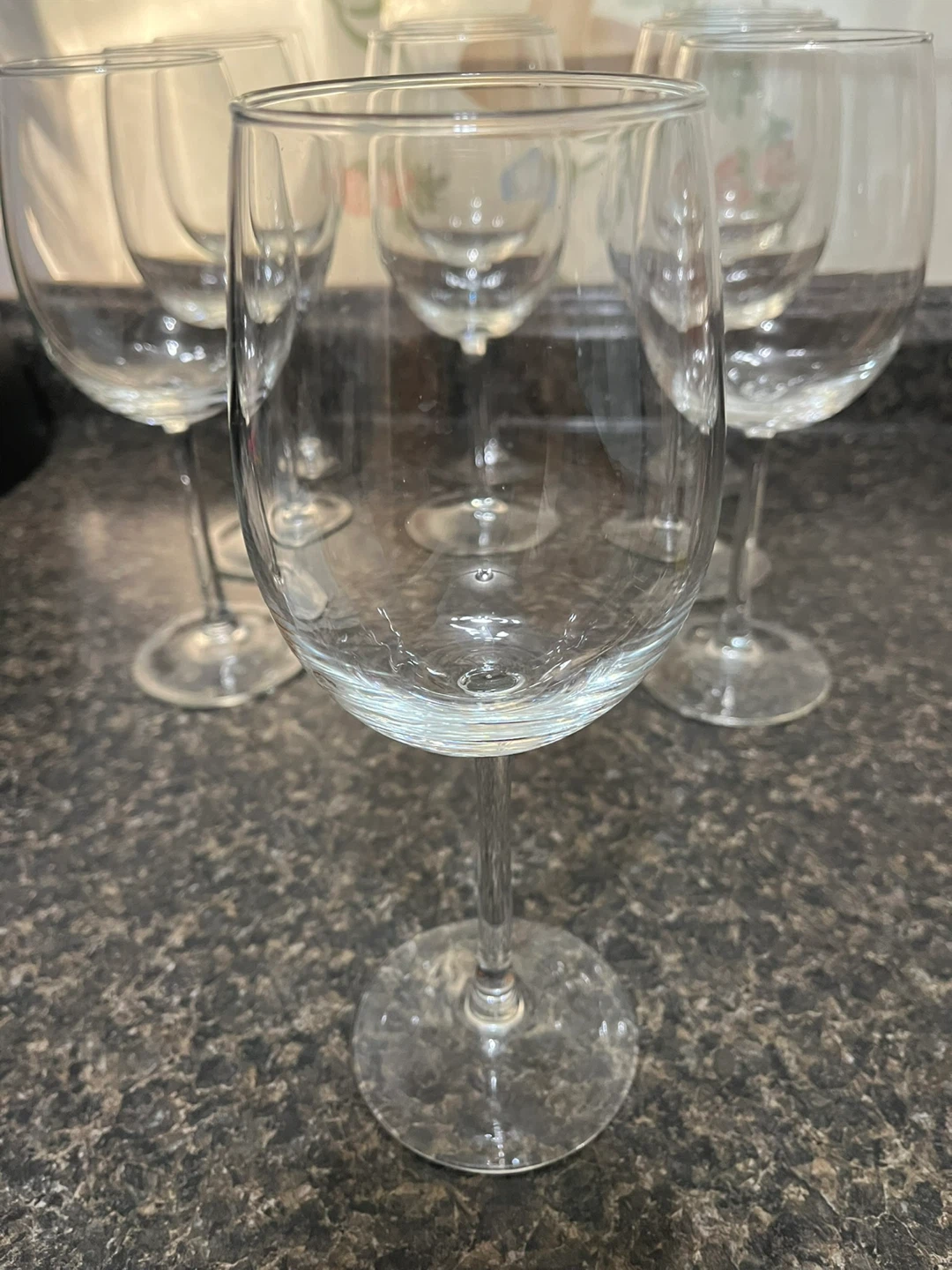 Set of 9 Clear Wine Glasses - photo 2