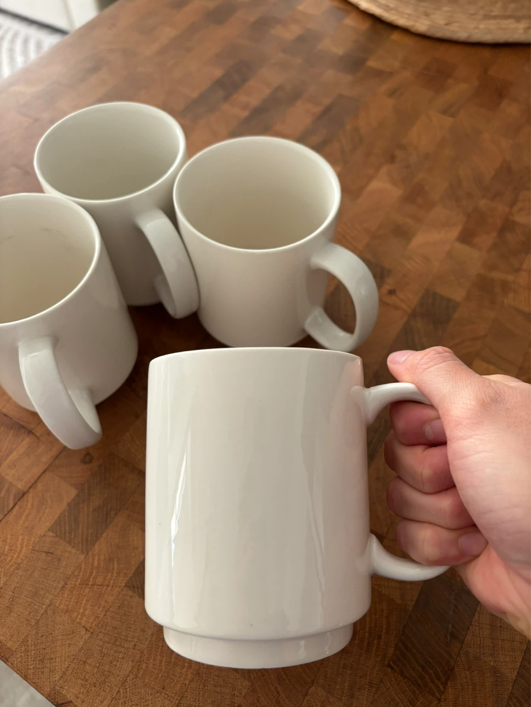 Set of 4 White Ceramic Mugs - photo 2