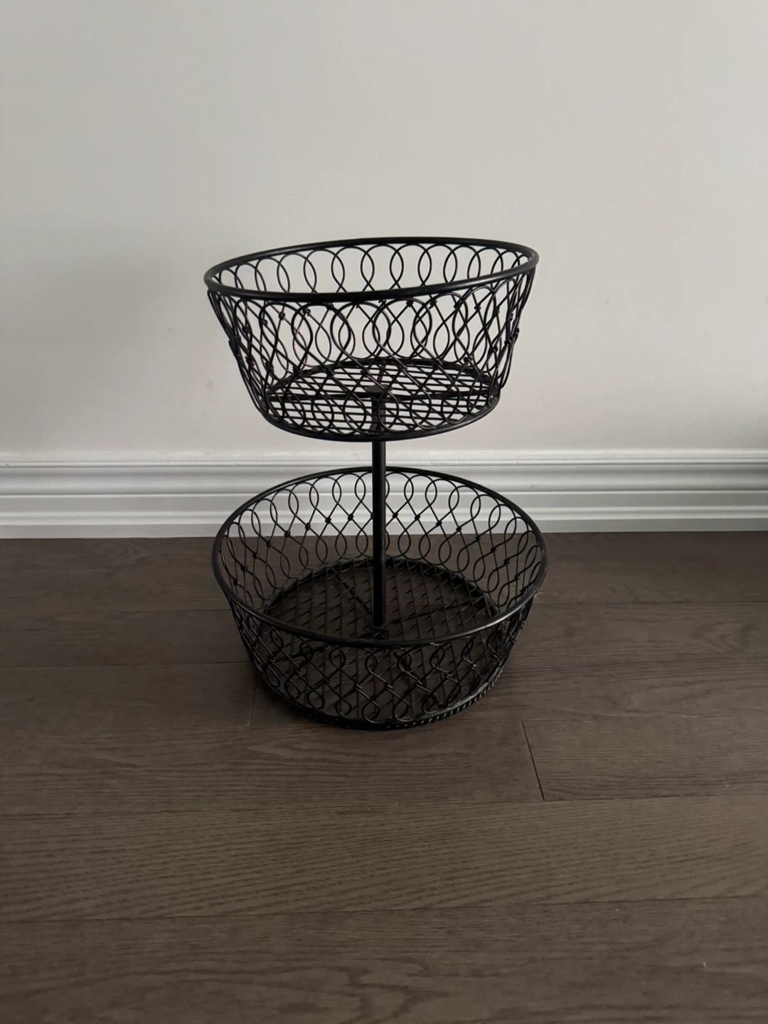 2-Tier Wire Fruit Basket - photo 2
