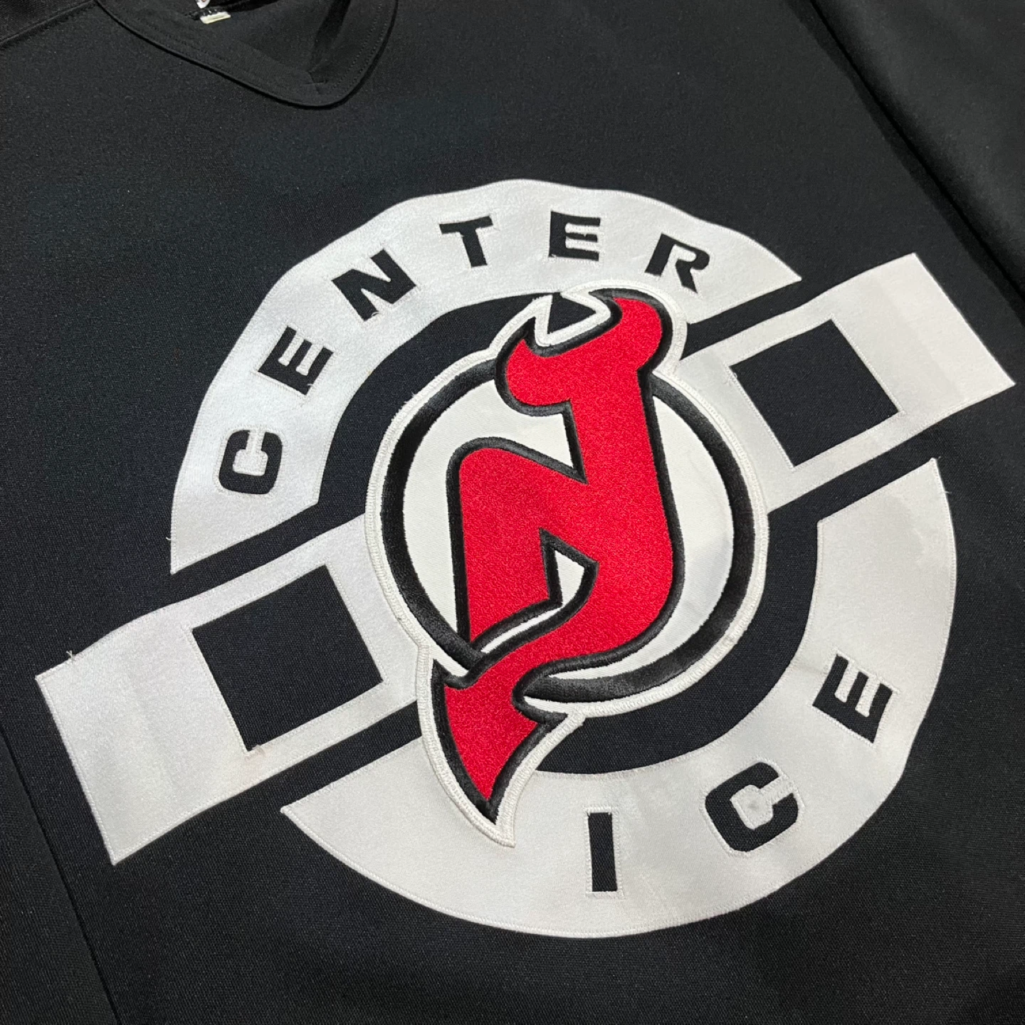 CCM 54 "Center Ice" Hockey Jersey New Jersey Devils - photo 5