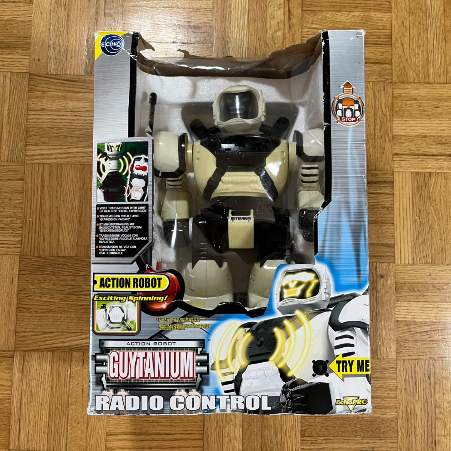 2005 ECHO Pro GUYTANIUM Radio Control Action Robot No. 902924D