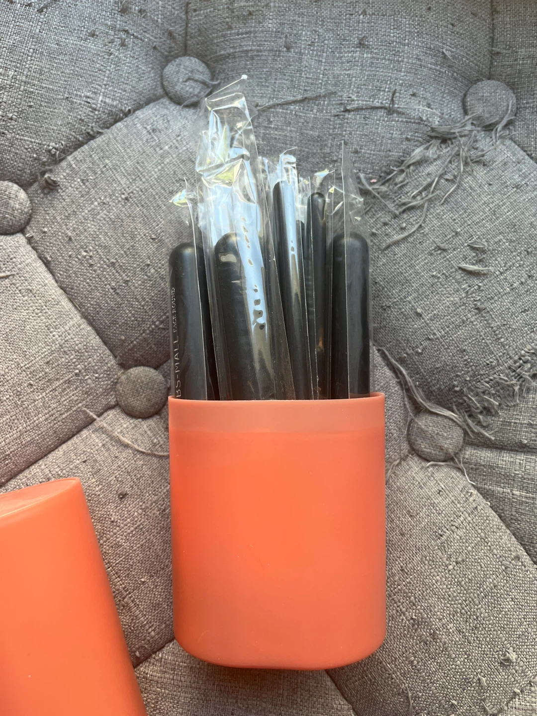 Brand New in Case Makeup Brushes - photo 2