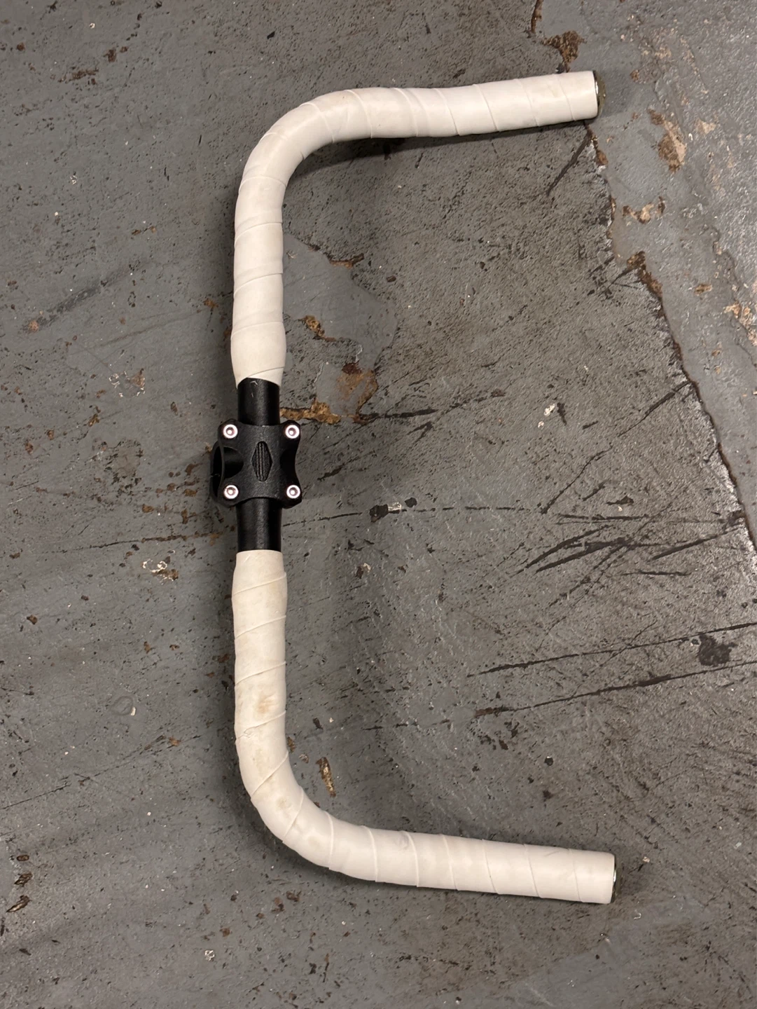 Bicycle Handlebars with Stem and tape
