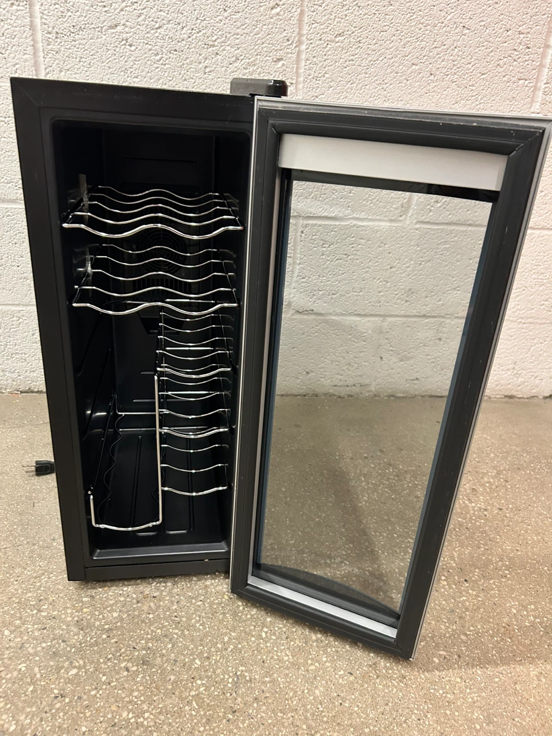 Black Wine Cooler Refrigerator