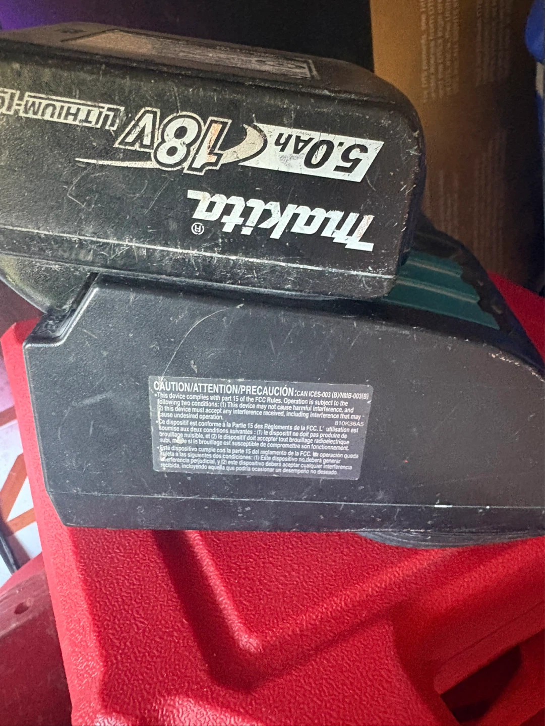 Makita DC18SD 18V Lithium-Ion Battery Charger - photo 5
