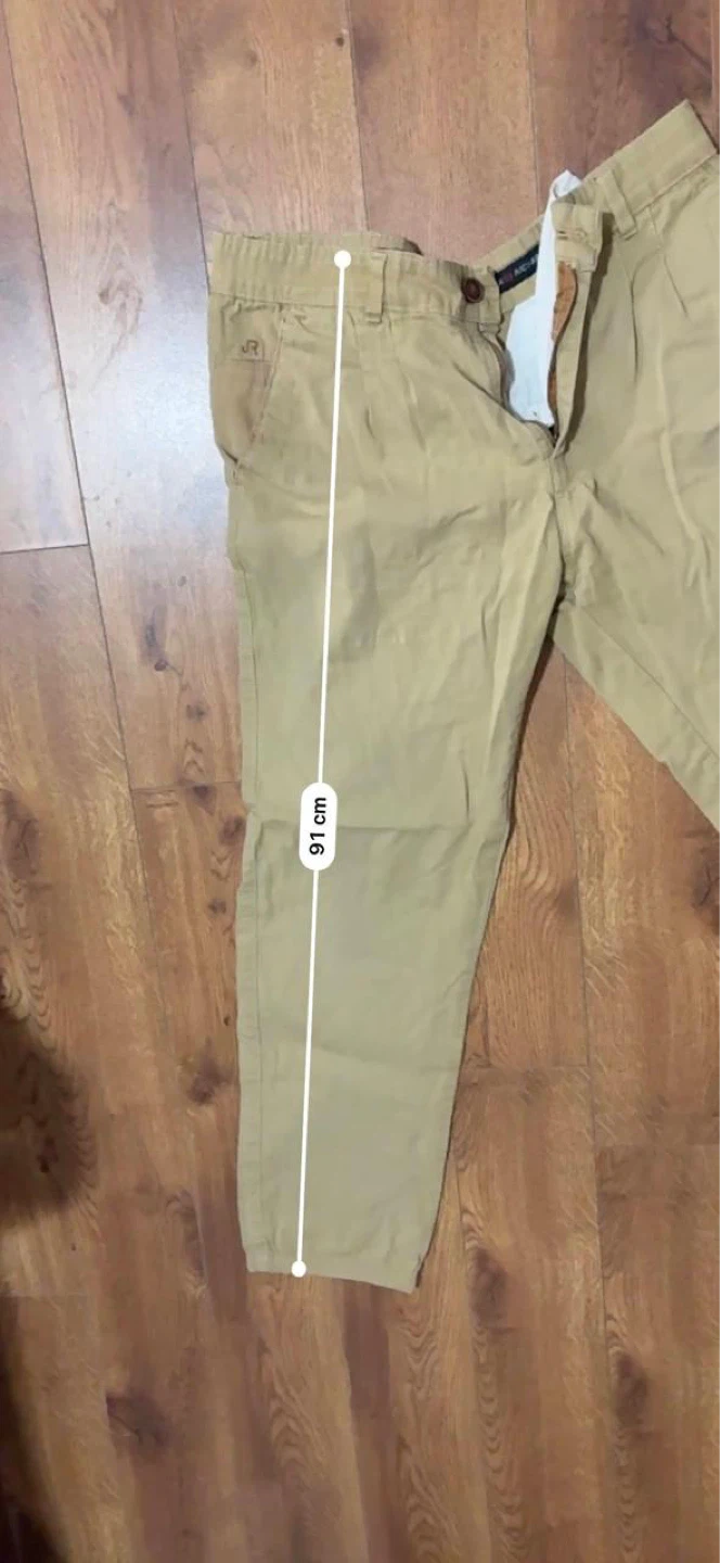 Men's Khaki Pants - Size 32