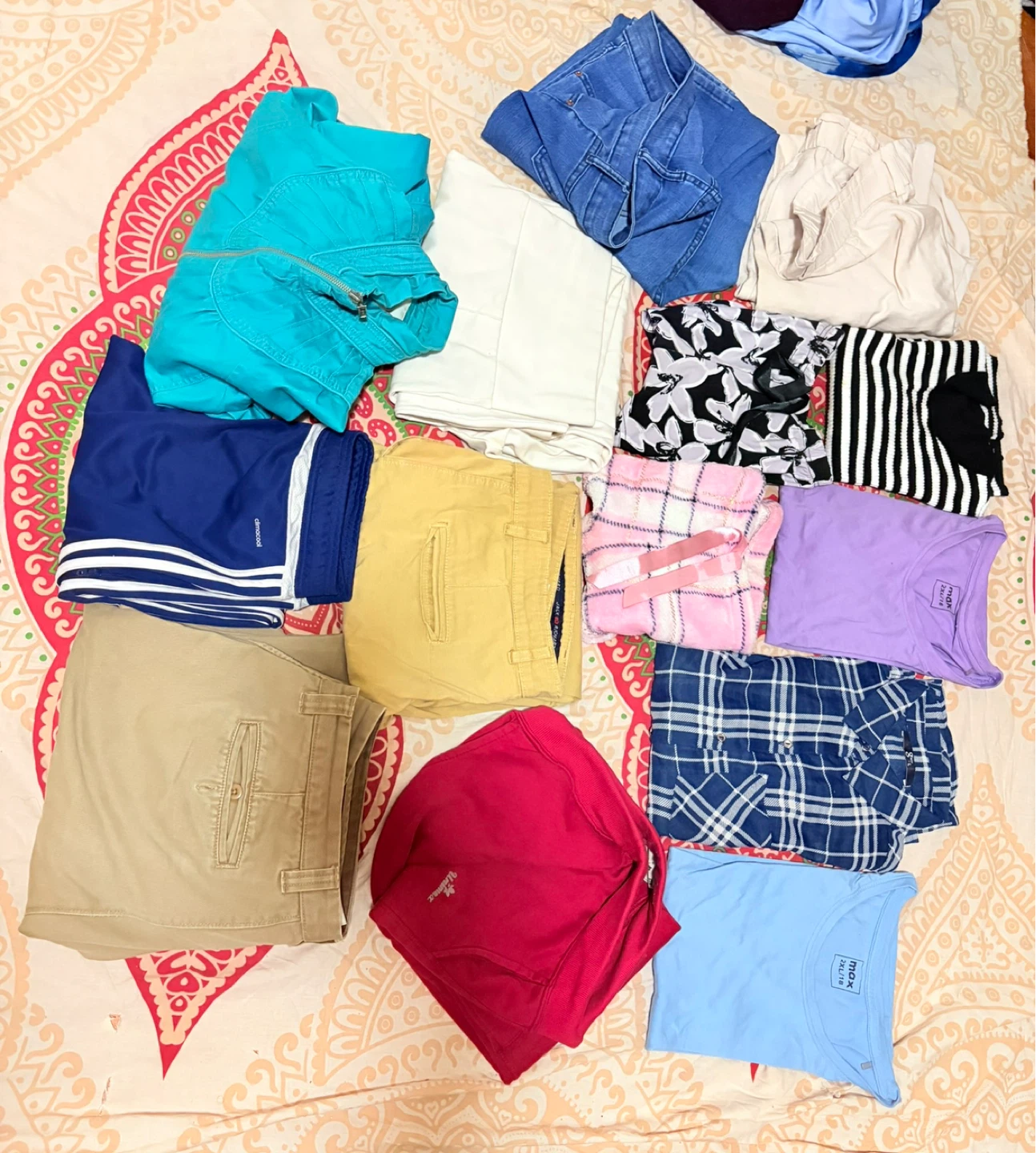 Assorted Women's Clothing Bundle - photo 3