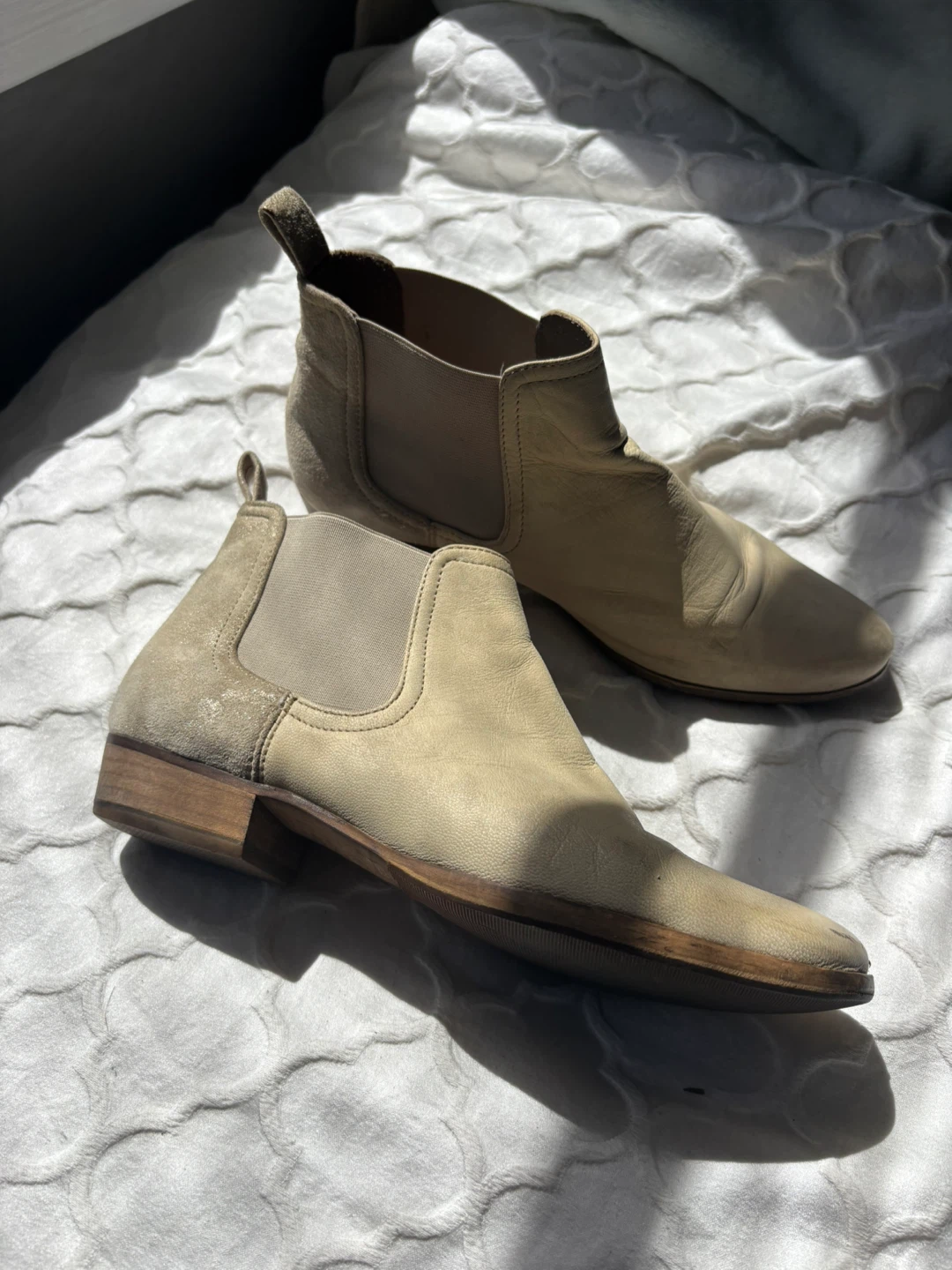 Beige Leather Chelsea Boots - photo 3