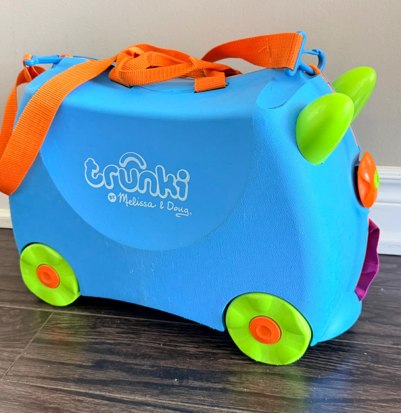 Trunki Ride-On Suitcase by Melissa & Doug