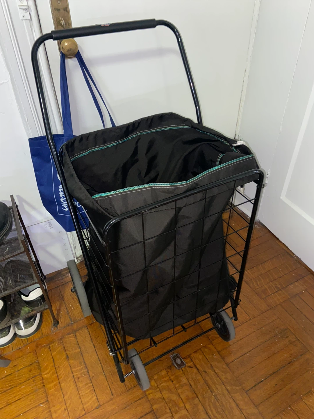Cart and Laundry Bag - photo 2
