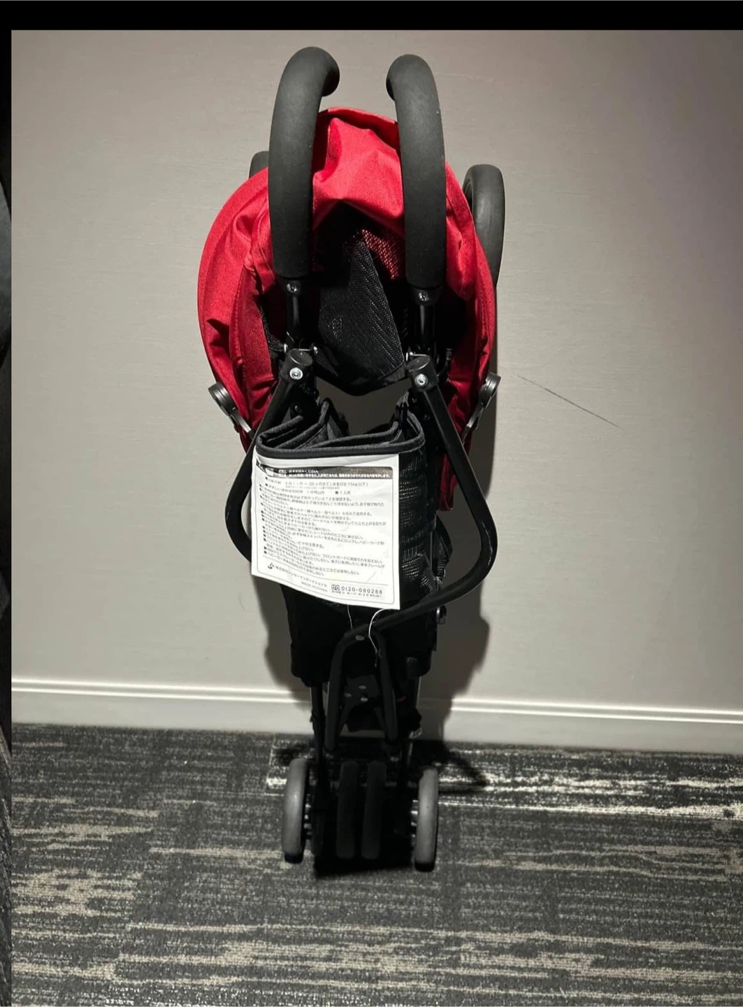 Red Lightweight Stroller - photo 2