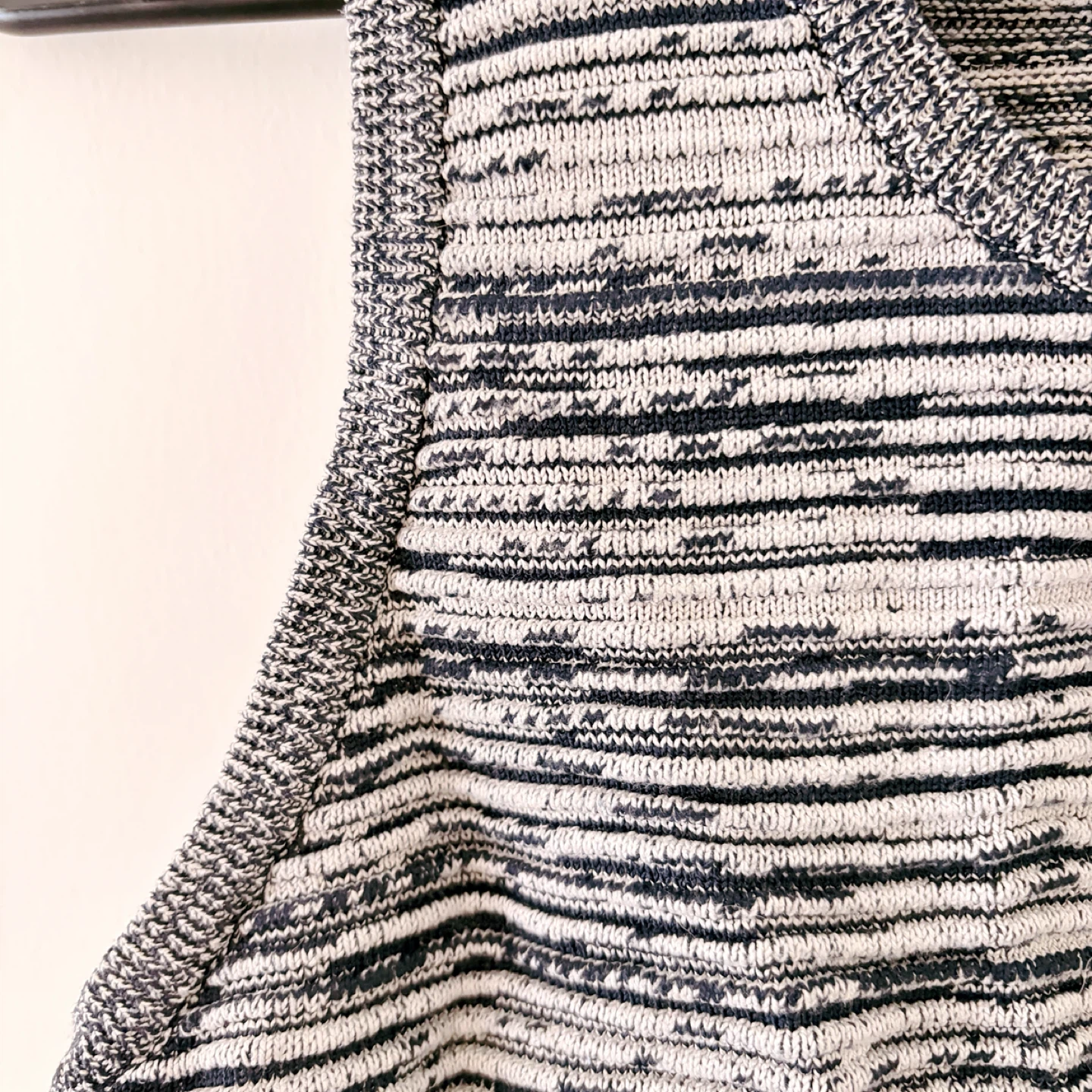 Babaton Aritzia Sleeveless Knit Tank Top - photo 3