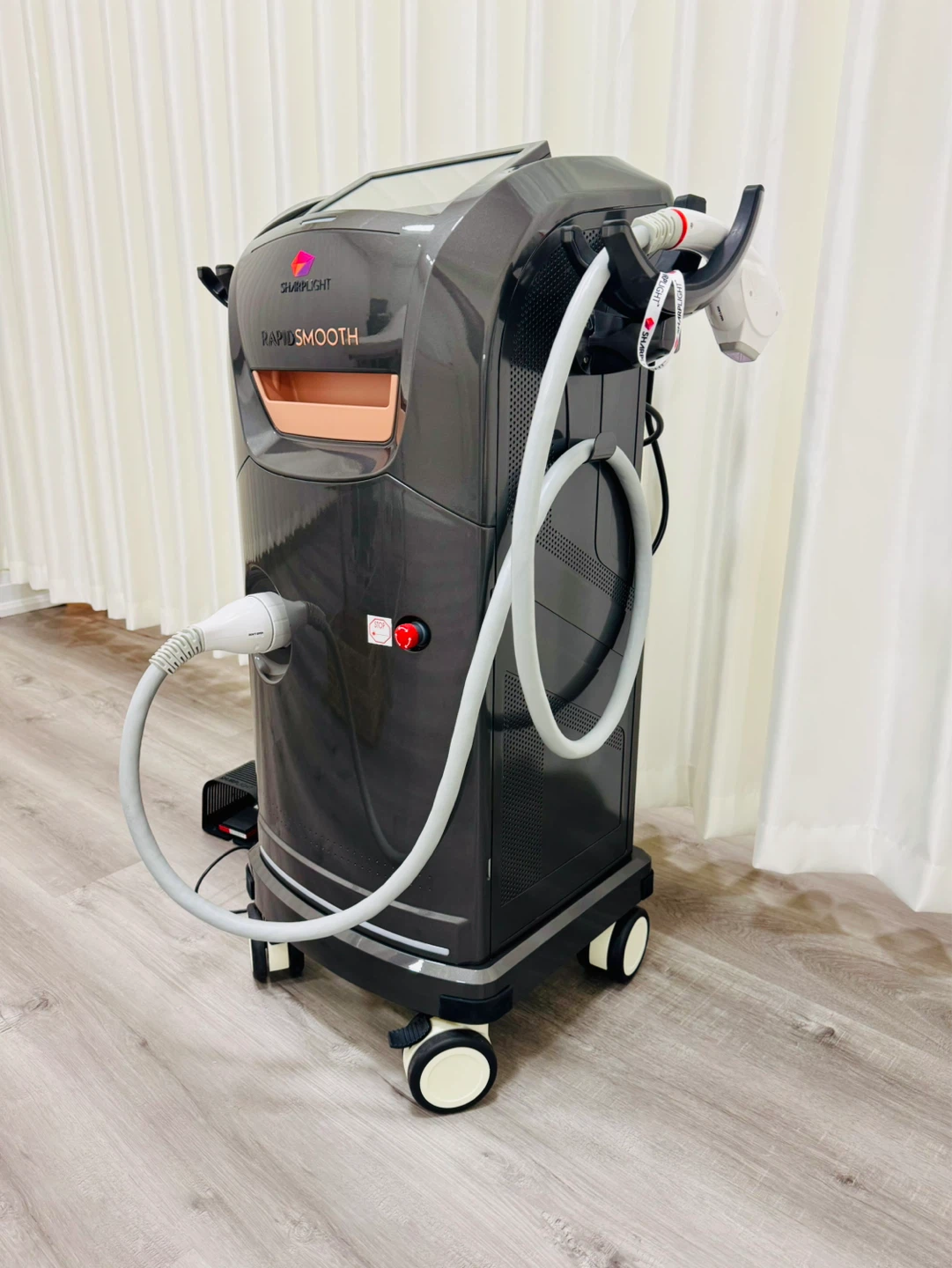 SharpLight RapidSmooth DPC Laser Hair Removal machine - photo 2